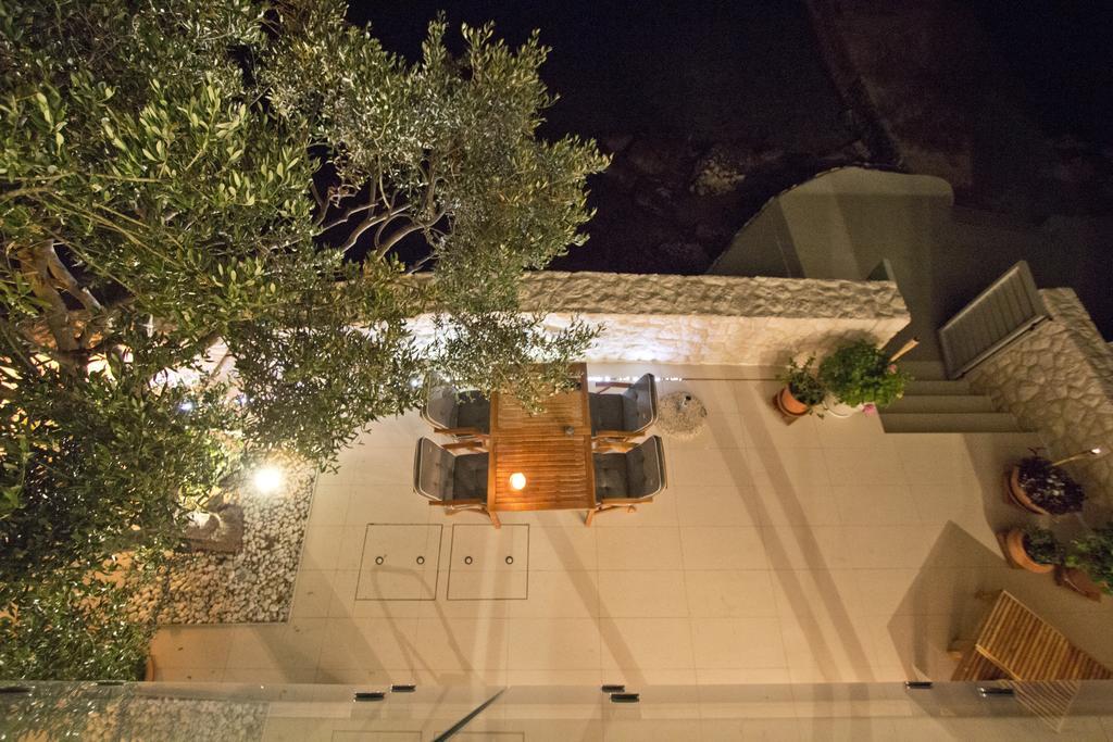 Casa Mano Tribunj With Beach Exterior photo